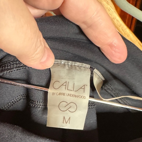 CALIA by Carrie Underwood Black Athletic Shorts Size Medium - Picture 2 of 9